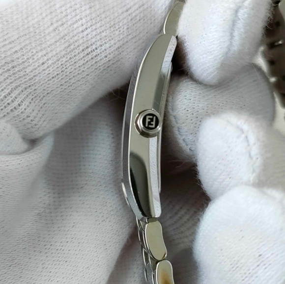 Fendi watch - Picture 5 of 10